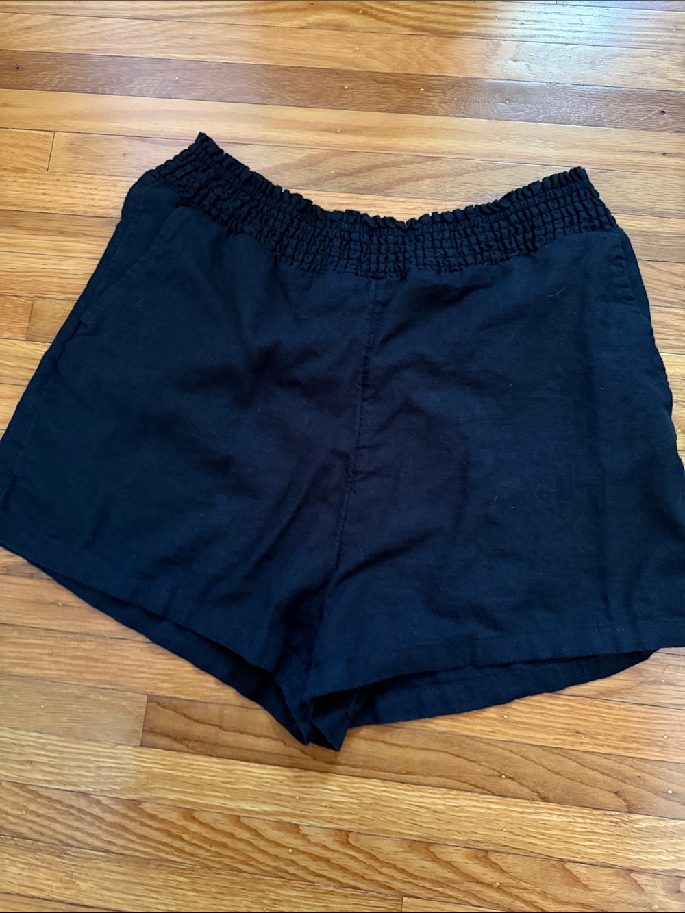 Universal Thread  Women's Linen Blend Elastic Waist Shorts